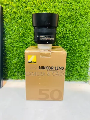 Nikon 50m 1.8G prime lens