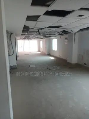 ৬১২০ বর্গফুট কমার্শিয়াল ওপেন স্পেস ভাড়ার জন্য