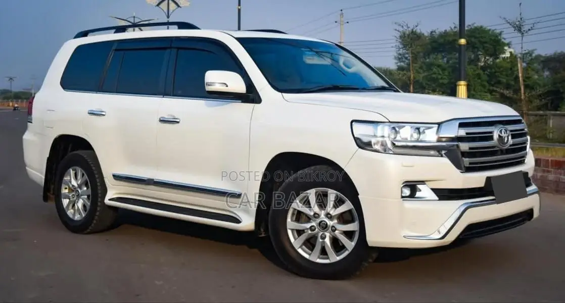 Toyota Land Cruiser V8 VX LIMITED 2017