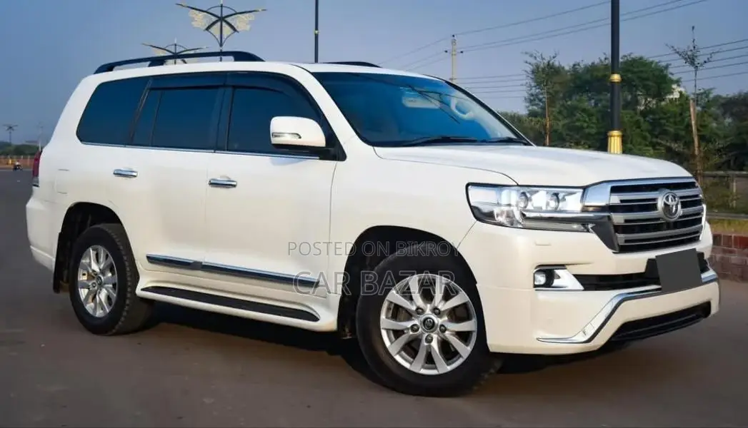 Toyota Land Cruiser V8 VX LIMITED 2017
