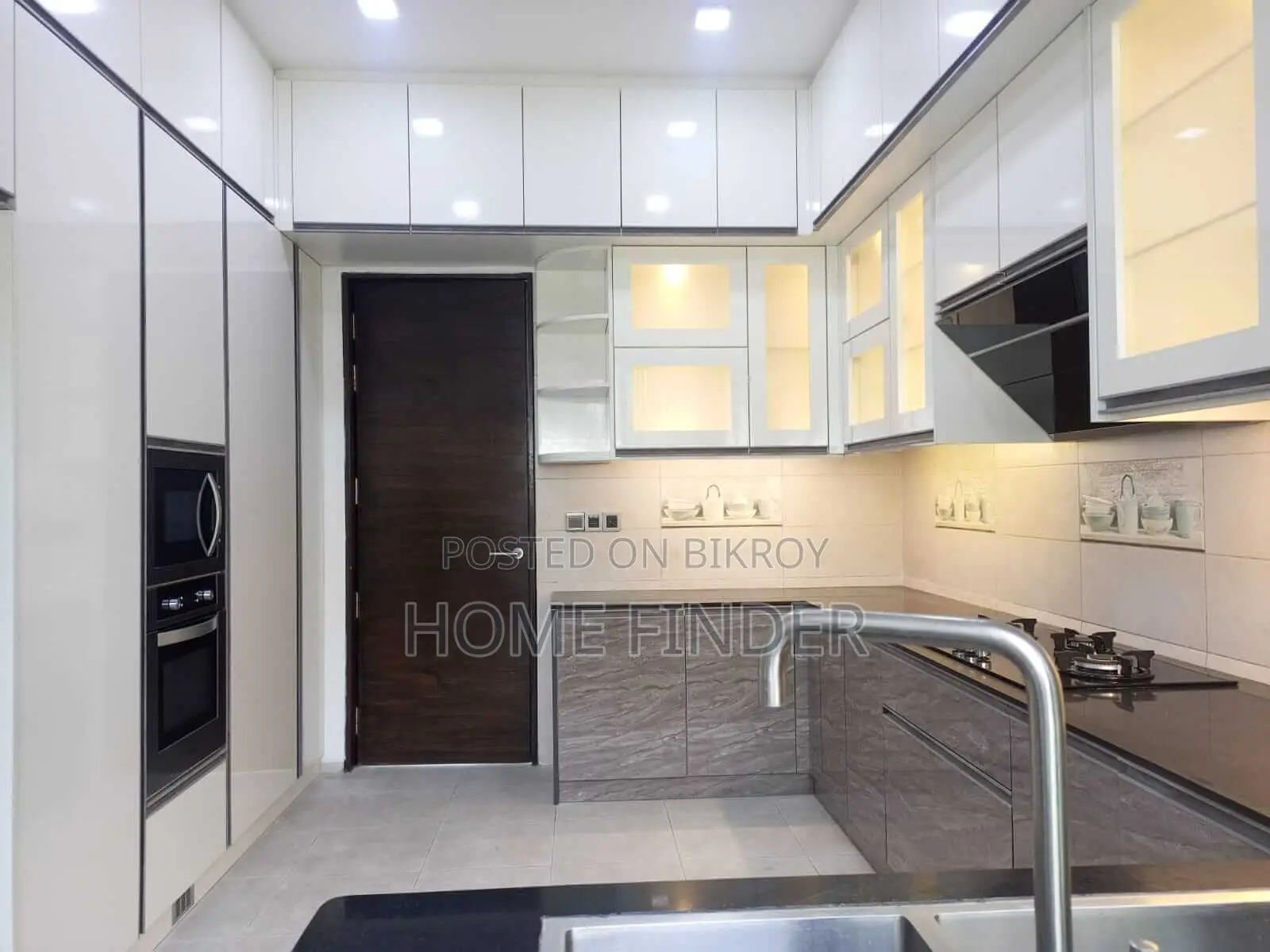 South Facing Exclusive Apartment For Rent in Gulshan 2