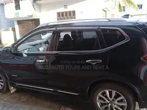 Nissan X-Trail For Rent