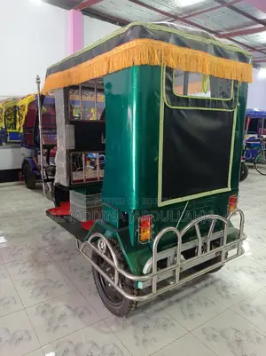 মডেল:812_ যুবরাজ বাইক