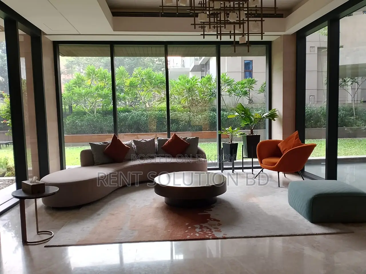 Commodious 4,600 Sq Ft Luxury Apartment For Rent in Gulshan