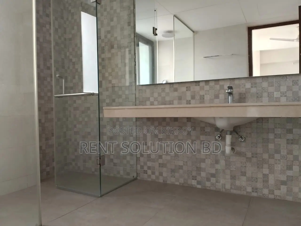Commodious 4,600 Sq Ft Luxury Apartment For Rent in Gulshan