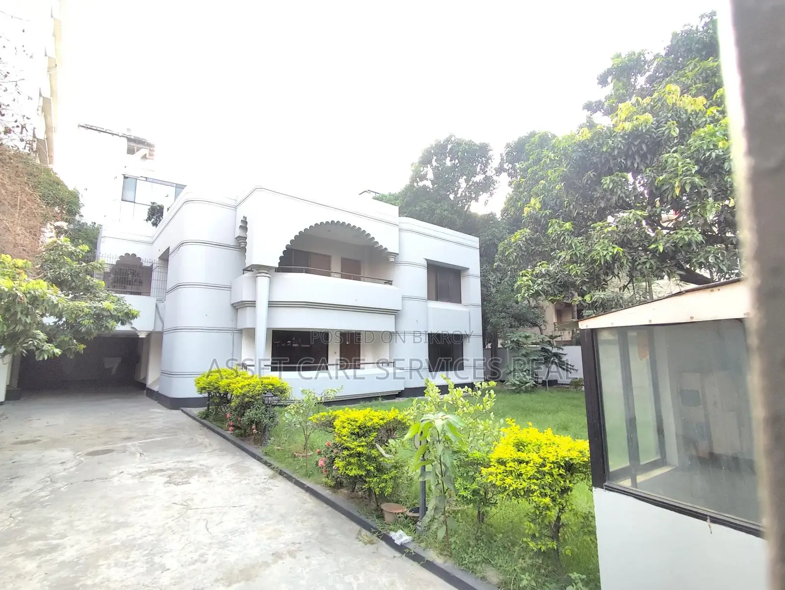 বারিধারা ডিপ্লোম্যাটিক জোনে স্বতন্ত্র বাড়ি ভাড়া