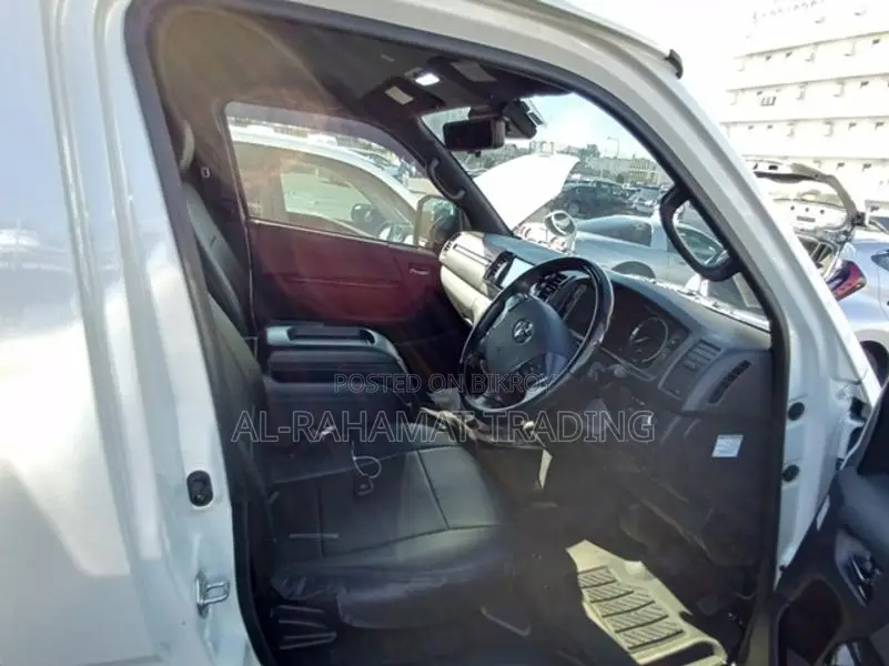 Toyota Hiace SGL DPS2 COBRA ED 2023