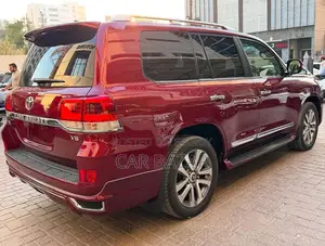 Toyota Land Cruiser V8 ZX PETROL 4.6L 2020