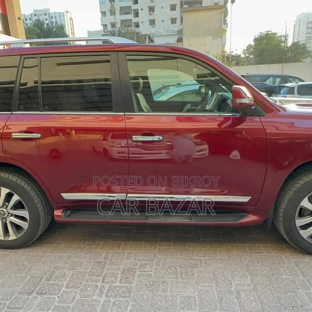 Toyota Land Cruiser V8 ZX PETROL 4.6L 2020