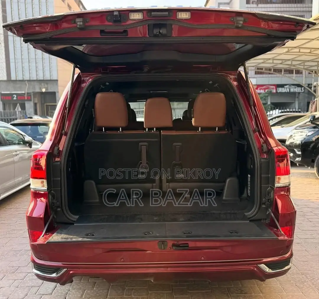 Toyota Land Cruiser V8 ZX PETROL 4.6L 2020