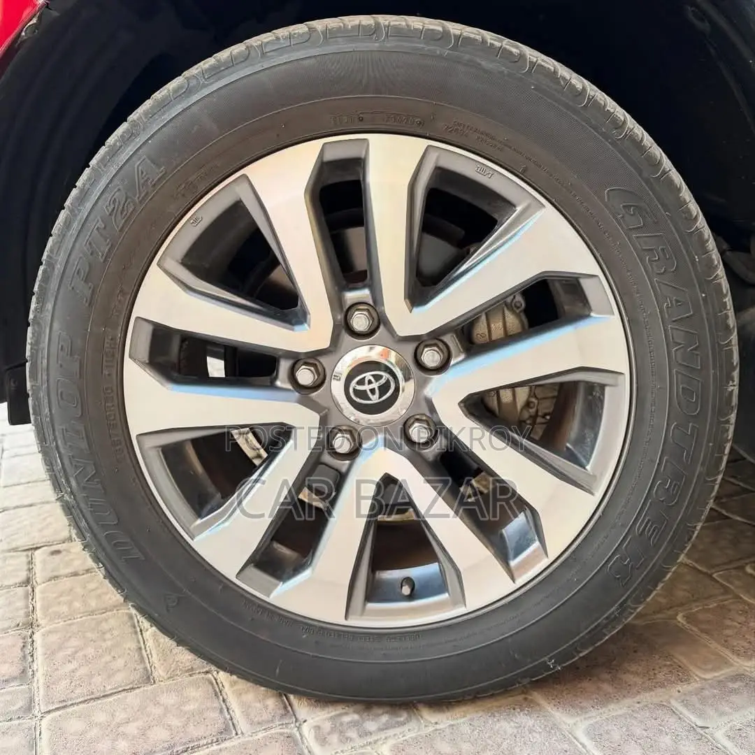 Toyota Land Cruiser V8 ZX PETROL 4.6L 2020