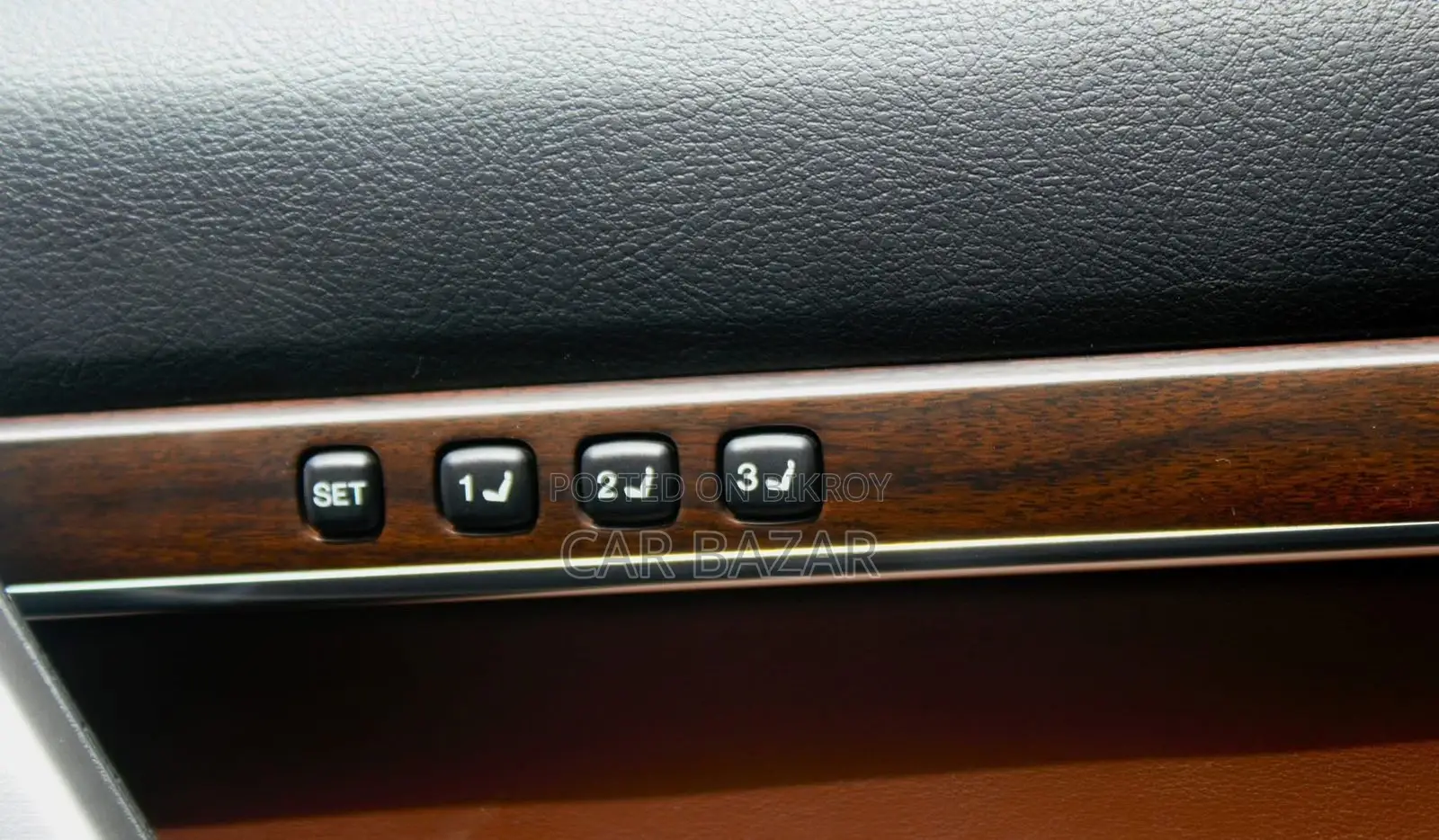 Toyota Land Cruiser V8 ZX PETROL 4.6L 2020