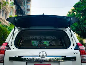 Toyota Land Cruiser Prado Tx-L limited 2015