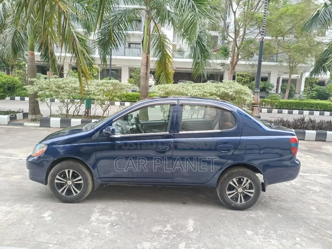 Toyota Platz SUPER FRESH 2000
