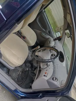 Toyota Platz SUPER FRESH 2000