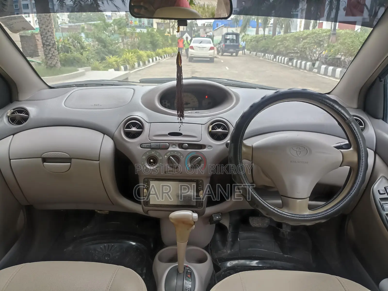 Toyota Platz SUPER FRESH 2000