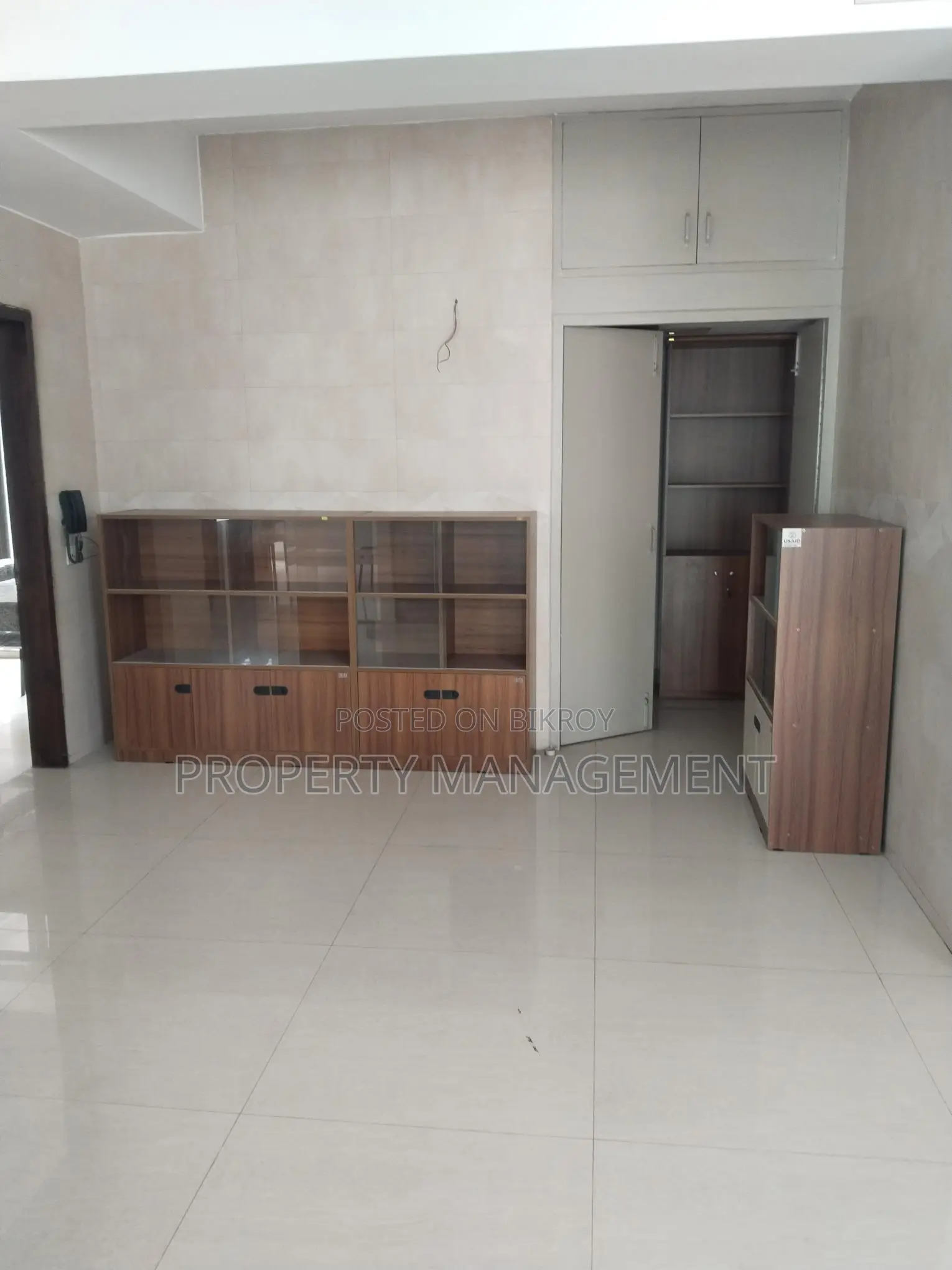 Full Furnished Office in Brand New Building