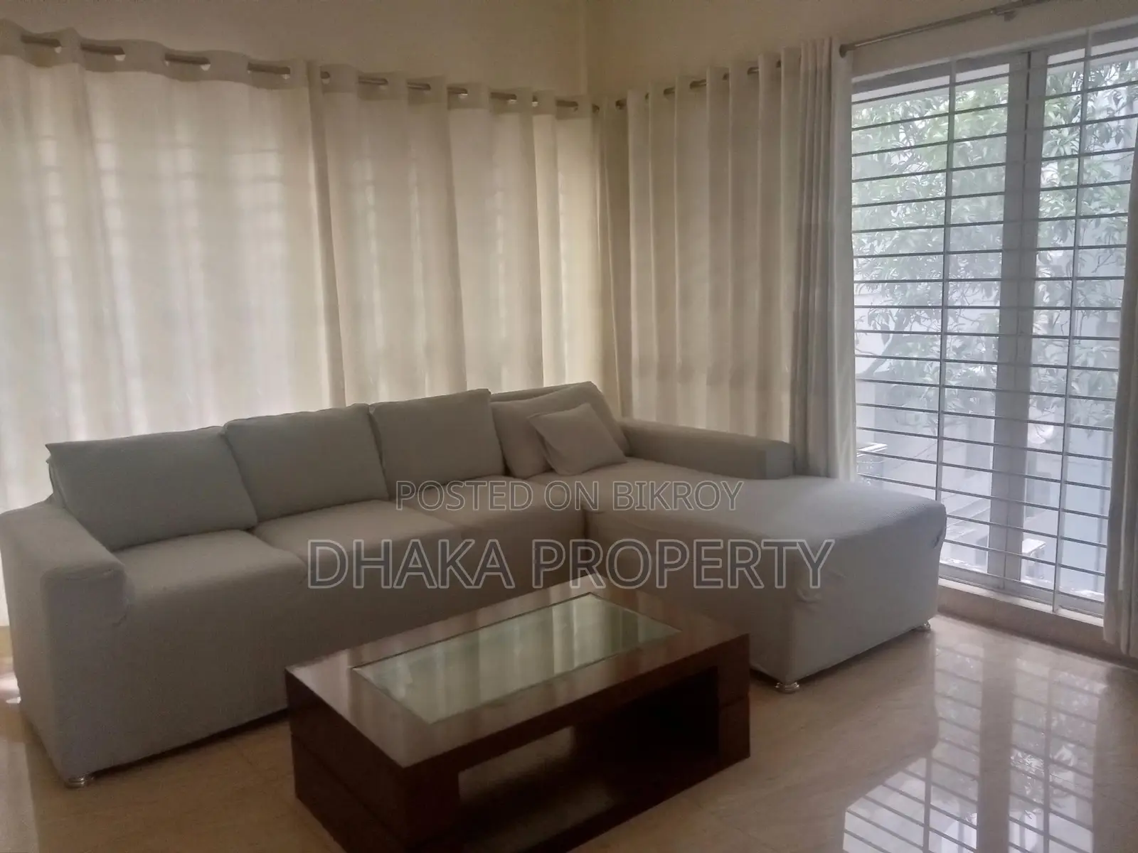 Exclusive Full Furnished Apartment Rent in Banani