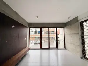 উত্তরায় ৪ বেডরুমের অ্যাপার্টমেন্ট ভাড়ার জন্য