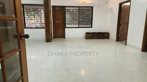 4 Bedrooms (3200sqft) Luxurious Apartment Rent in Gulshan -2