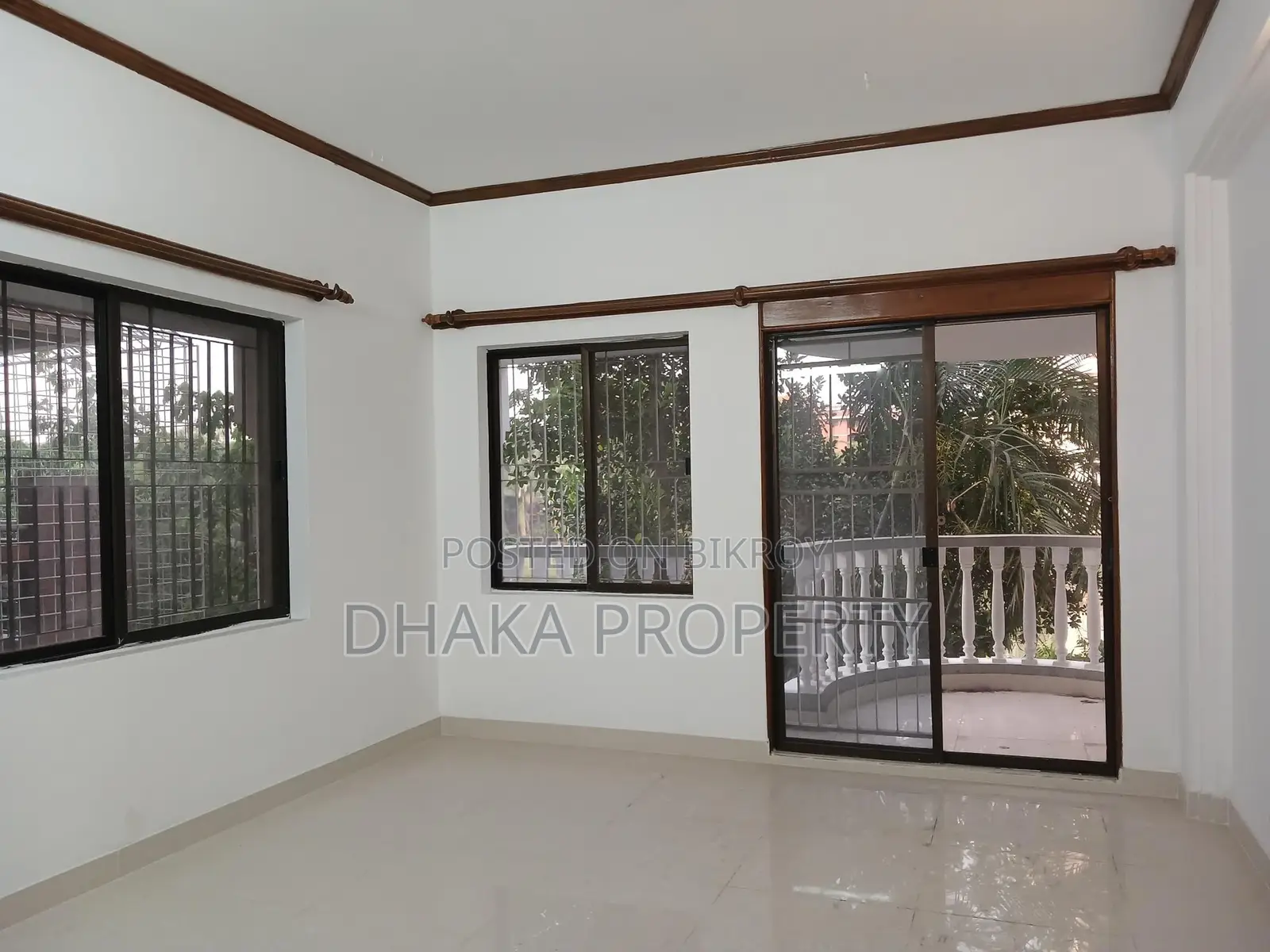 4Bed 3200SqFt. Nice Apartment Rent at Gulshan Diplomatic Zone