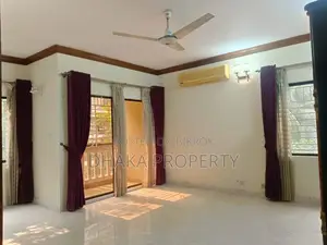 4-Bedrooms 3000-Sqft Nice Apartment Rent in Gulshan