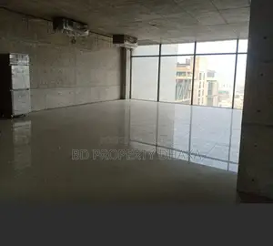 গুলশানে ৫৫৩০ বর্গফুটের চমৎকার কমার্শিয়াল স্পেস ভাড়ার জন্য