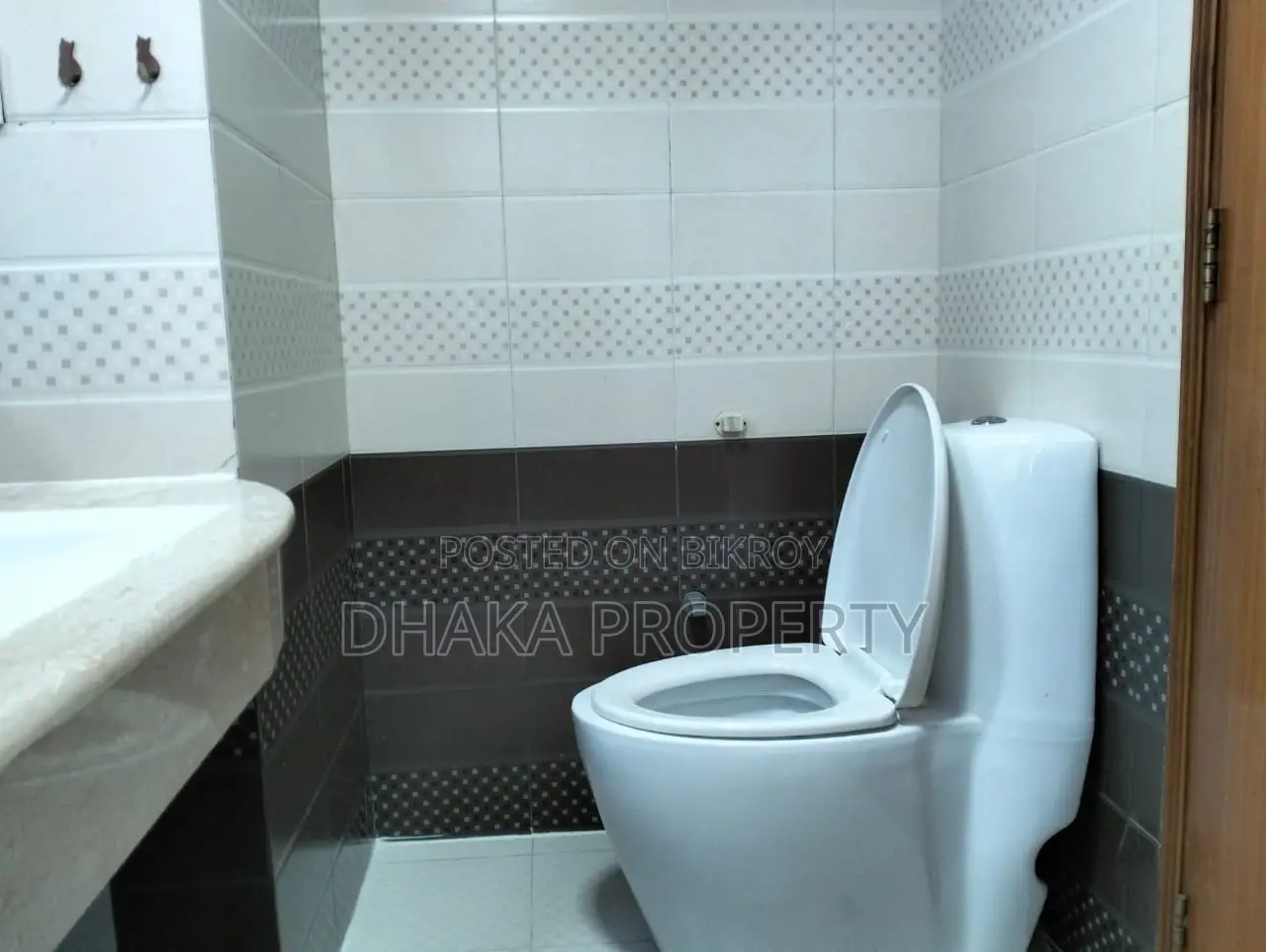 Lake View Furnish Apartment Rent At Gulshan Diplomatic Areas