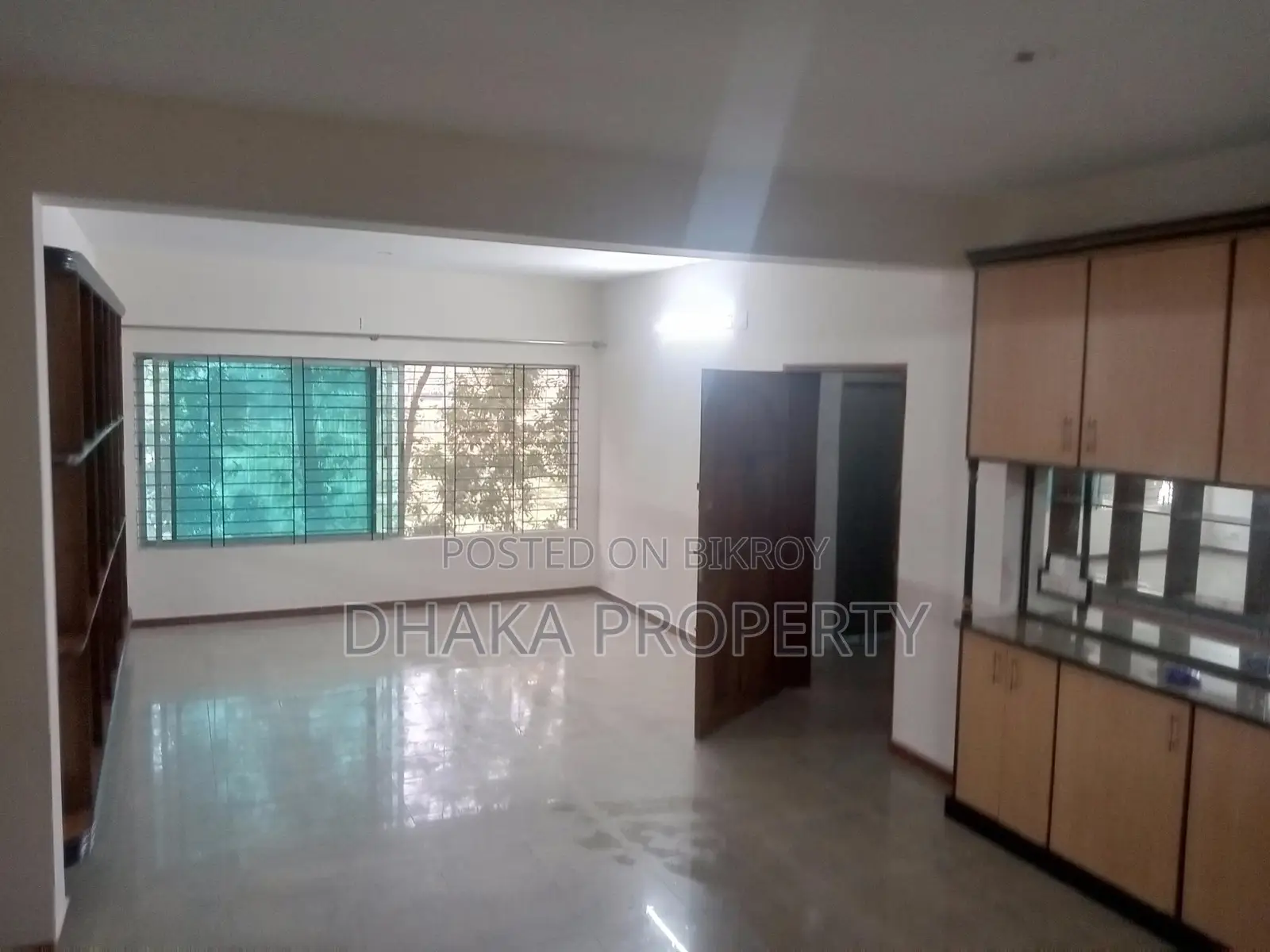 2000Sqft Exclusive Un- Furnish Flat Rent in Gulshan