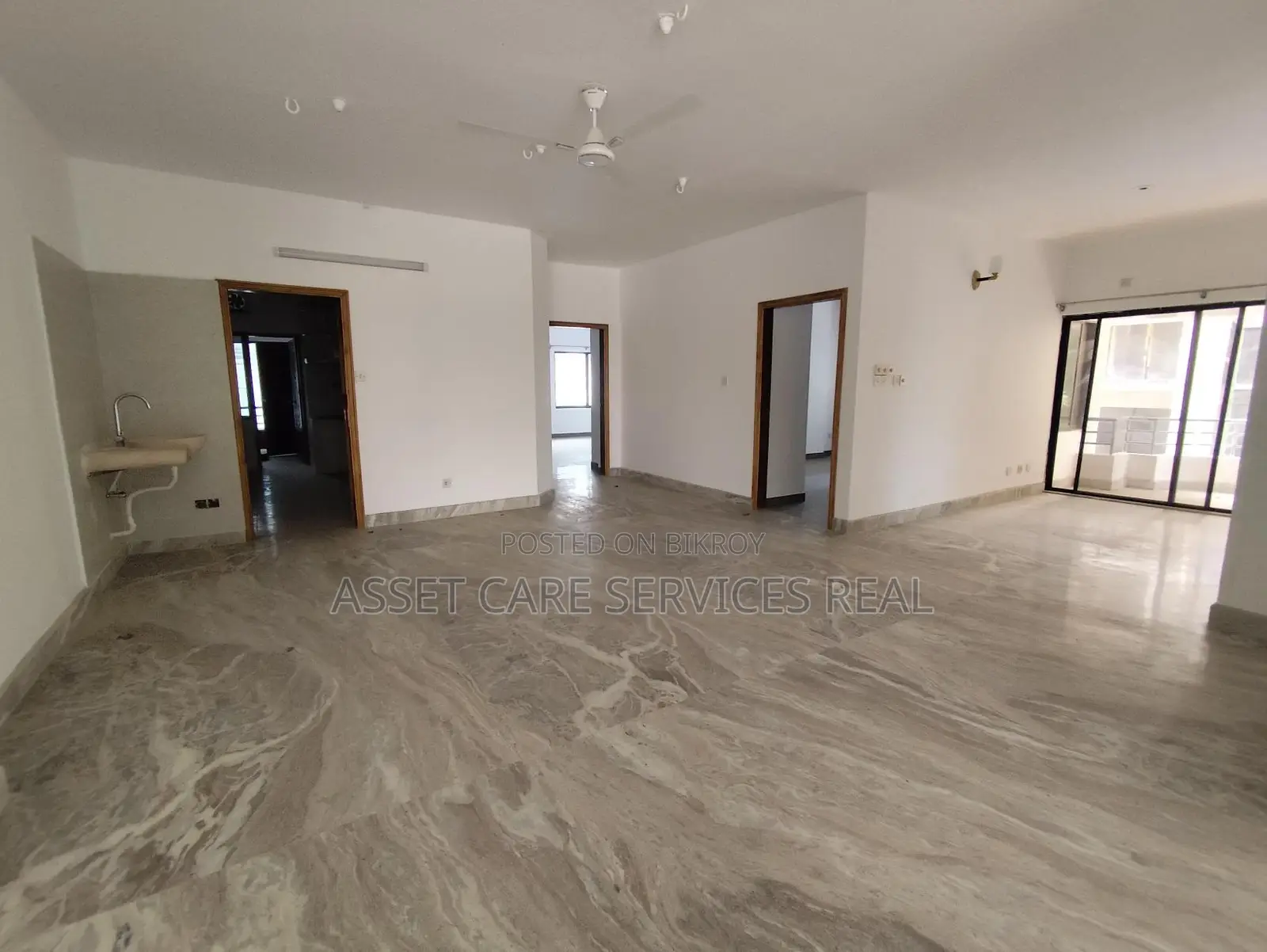 Lake View 4Bed Un-Furnished Big Apartment Rent In Gulshan