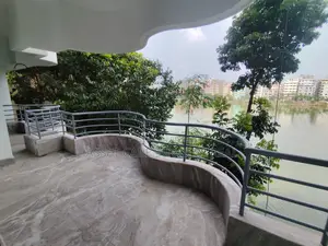 Lake View 4Bed Un-Furnished Big Apartment Rent In Gulshan