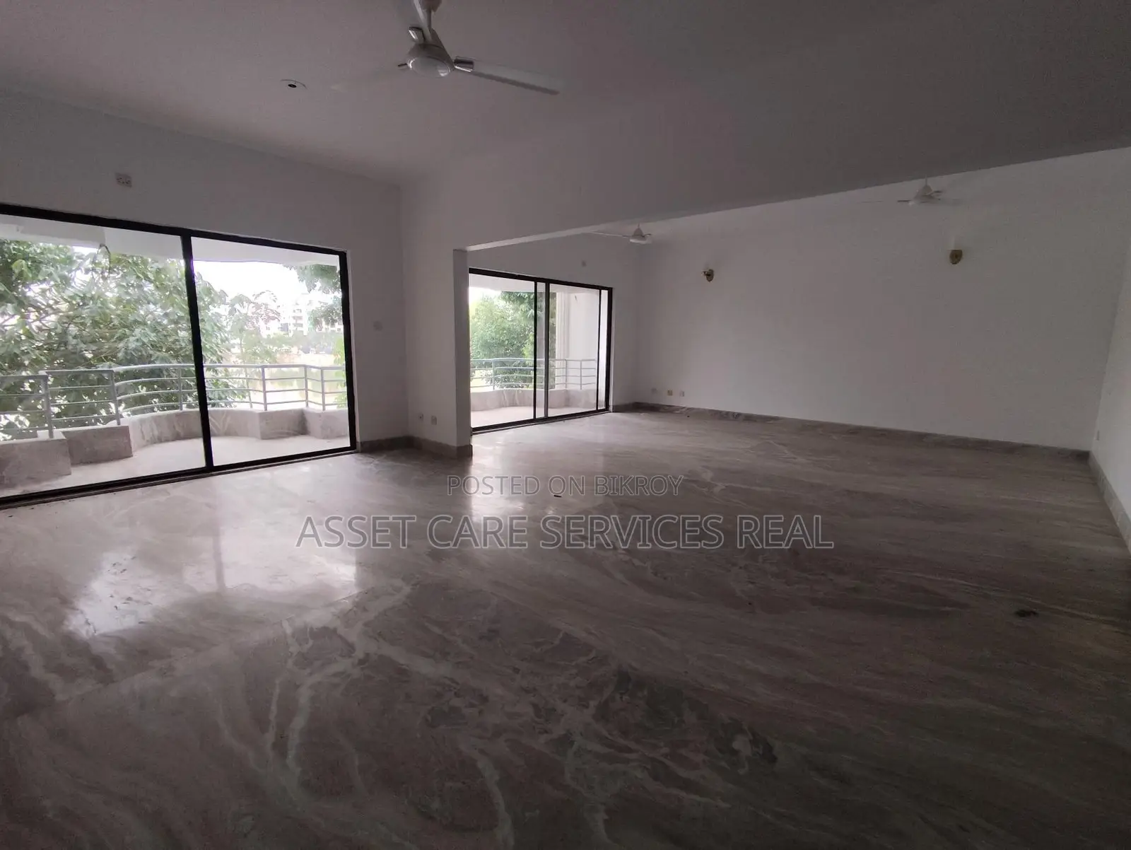 Lake View 4Bed Un-Furnished Big Apartment Rent In Gulshan