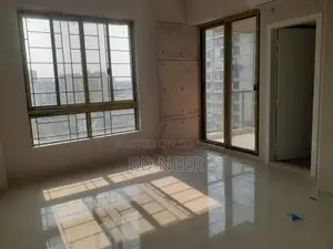 গুলশান-২ এ লেক ভিউ ৫ বেড সেমি-ফার্নিশড ফ্ল্যাট ভাড়া হবে
