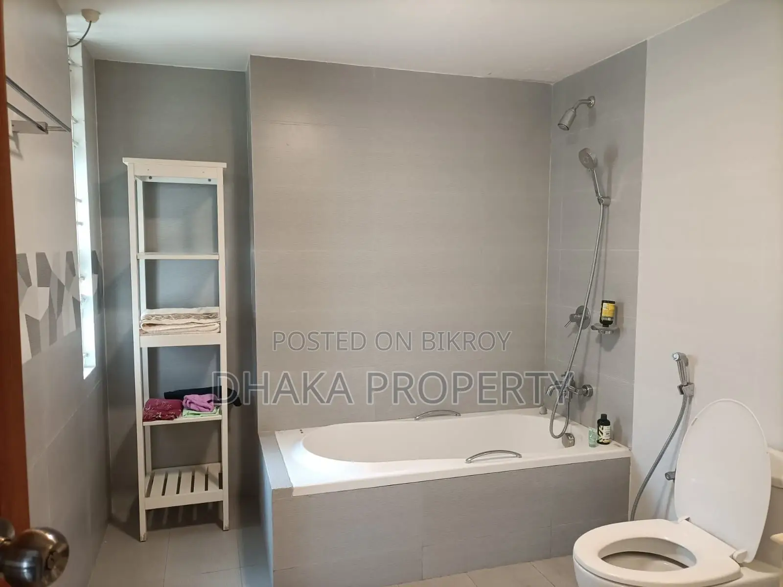 Gorgeous Full-Furnished Apartment Rent in Gulshan