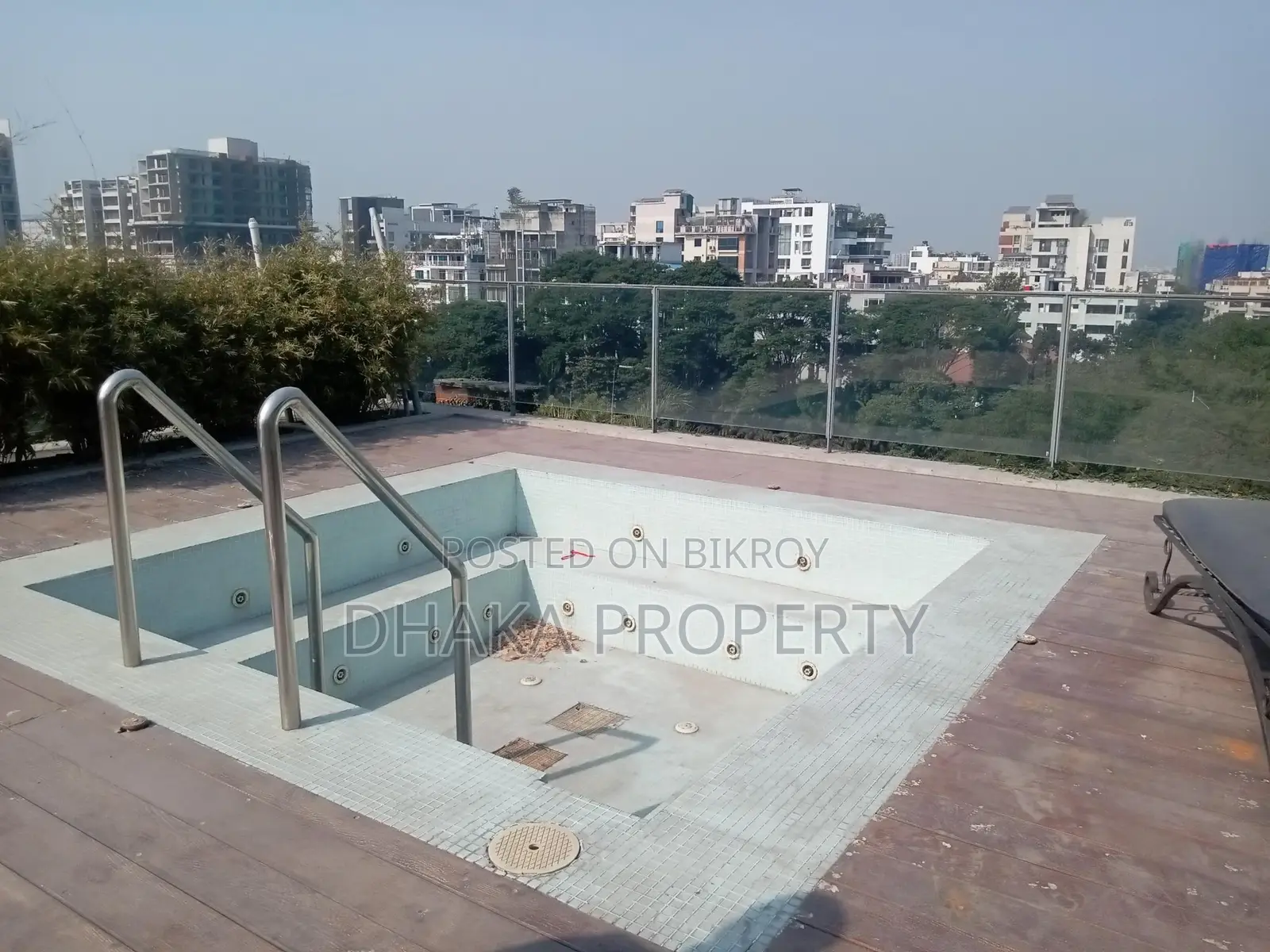 Semi Furnished 3800-sqft Gorgeous Apartment Rent in Gulshan North