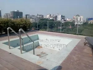 Semi Furnished 3800-sqft Gorgeous Apartment Rent in Gulshan North