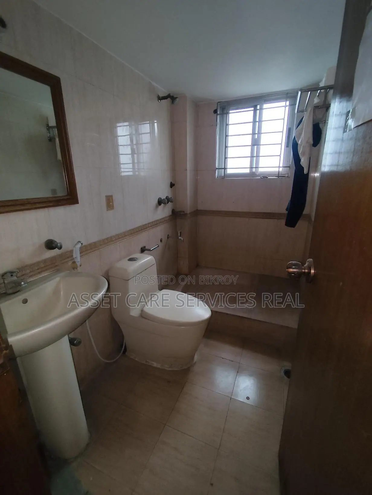 3250-Sqft Beautiful Office Space Rent In Gulshan