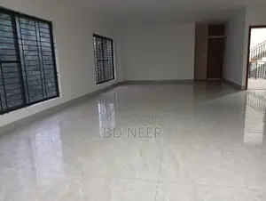 গুলশান-২ এ ৩৫০০ বর্গফুটের অফিস স্পেস ভাড়া হবে