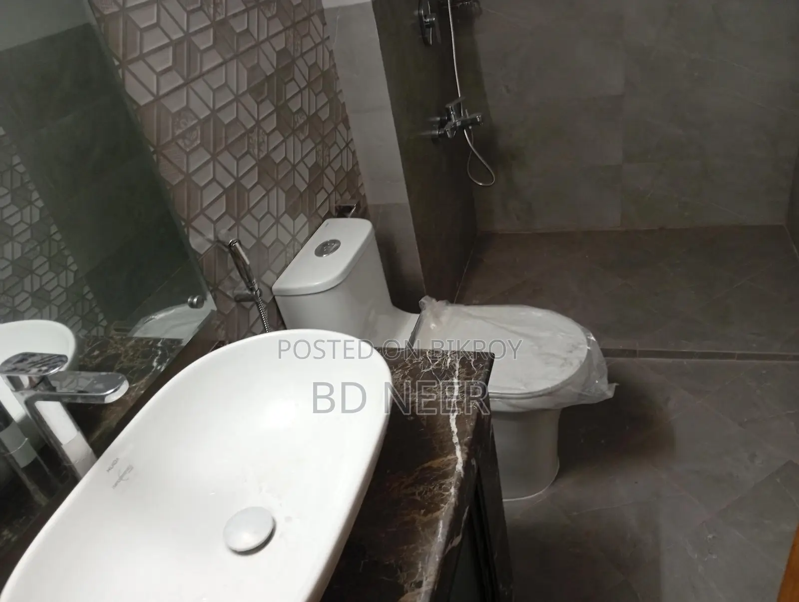 গুলশান-২ এ ৩৫০০ বর্গফুটের অফিস স্পেস ভাড়া হবে