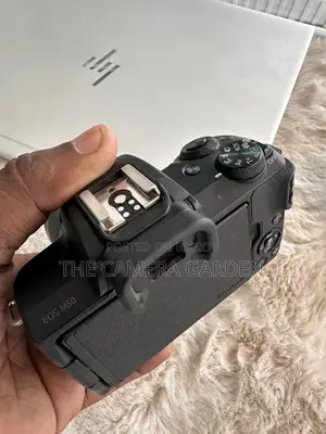 Canon M50 with 15-45mm STM Lens