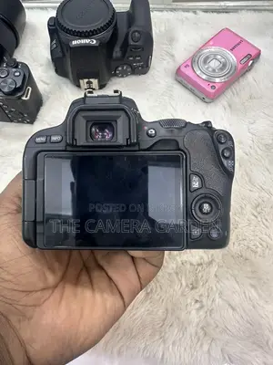 Canon 200D with 50mm STM Lens
