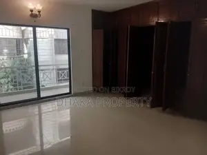 Semi-Furnished Beautiful Apartment Rent in Gulshan