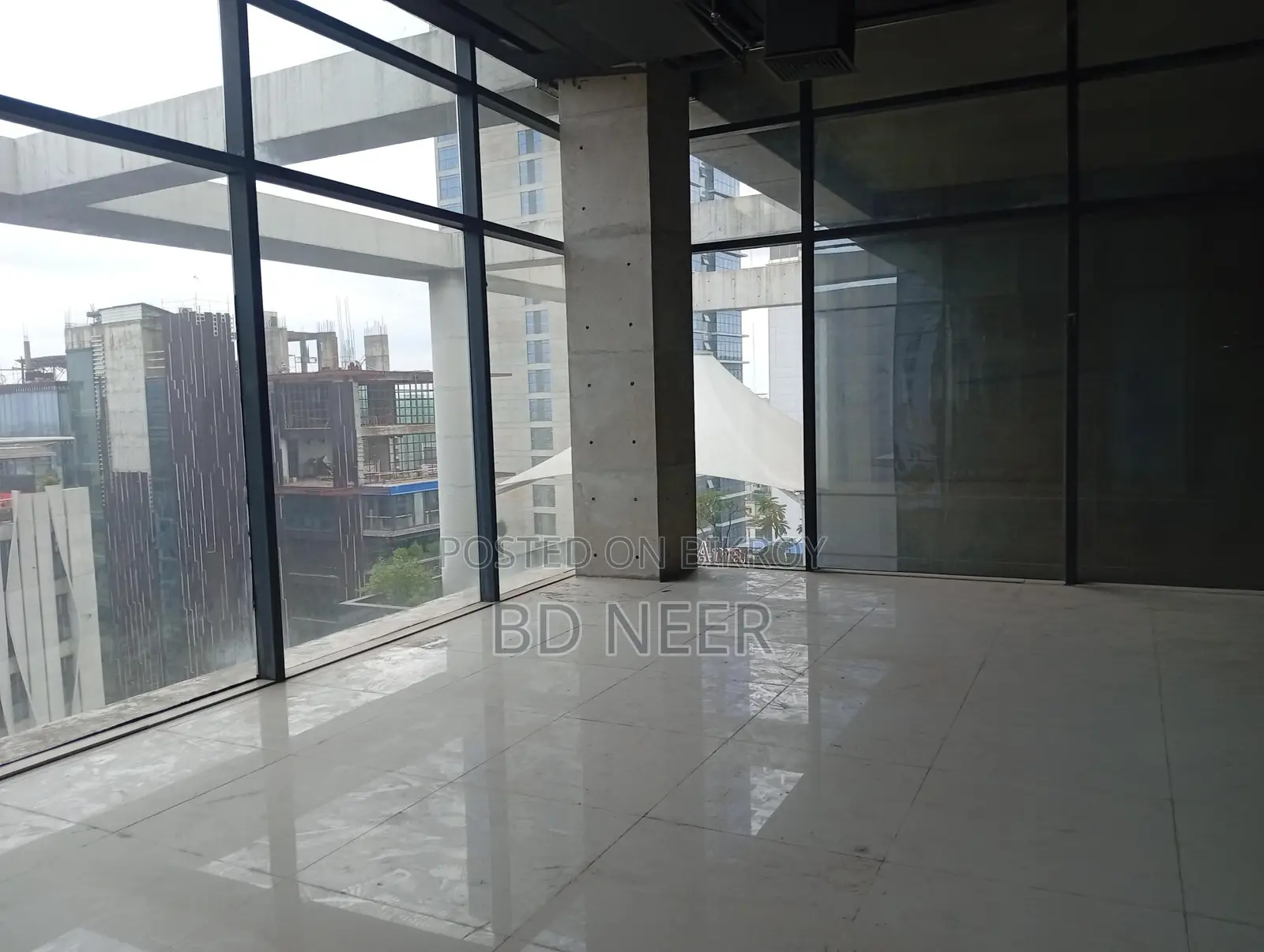 Commercial Office 2300 Sqft Open Space Rent in Gulshan Avenue
