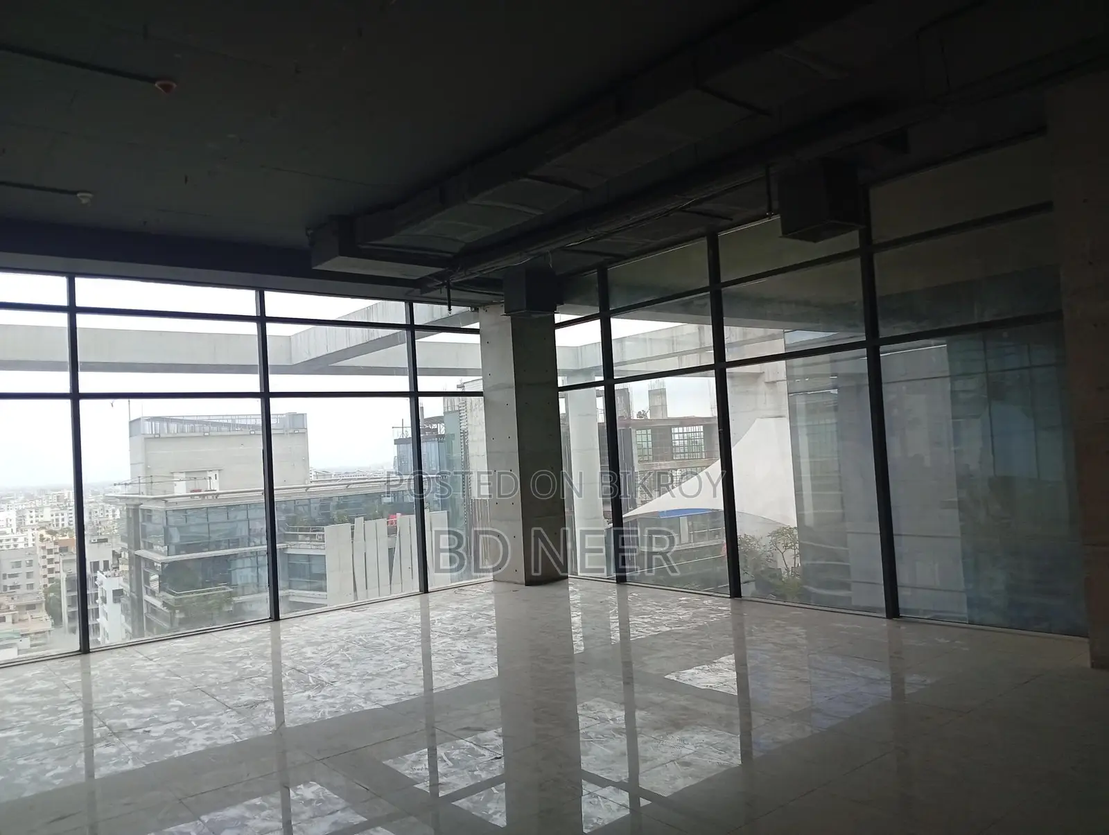 Commercial Office 2300 Sqft Open Space Rent in Gulshan Avenue