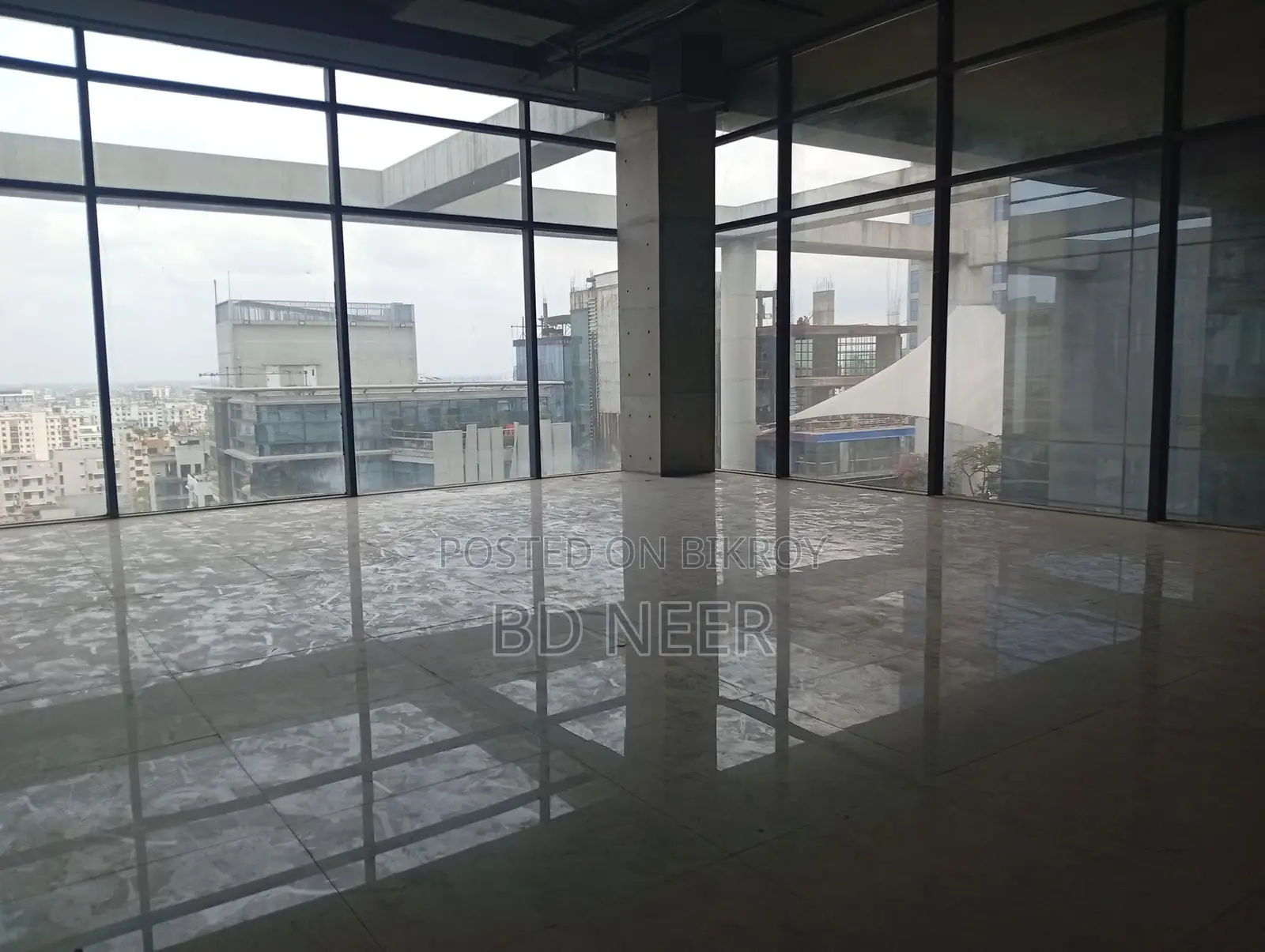 Commercial Office 2300 Sqft Open Space Rent in Gulshan Avenue