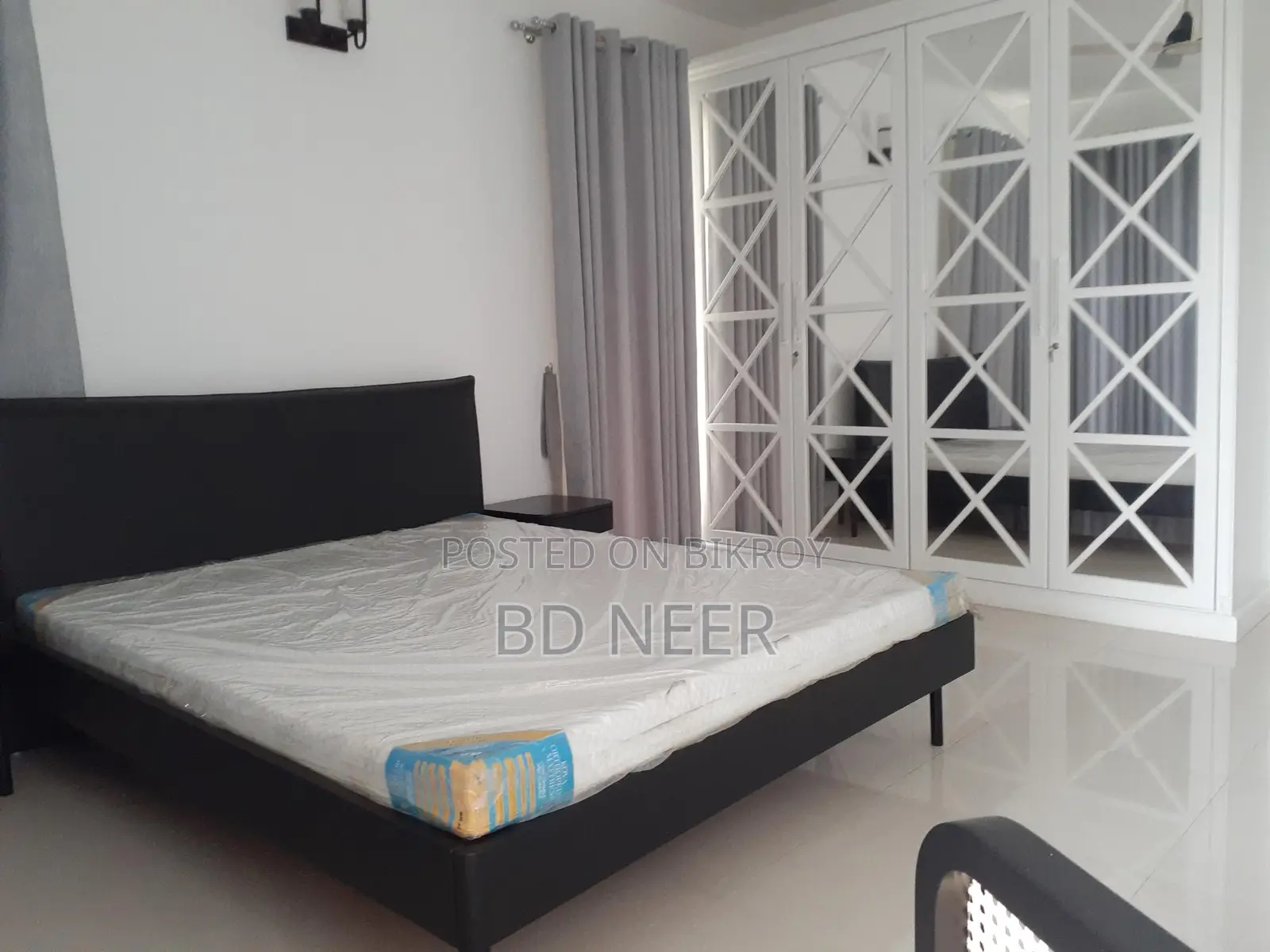 Lake View Gym Pool 4Bed Furnished Flat Rent in Gulshan-2
