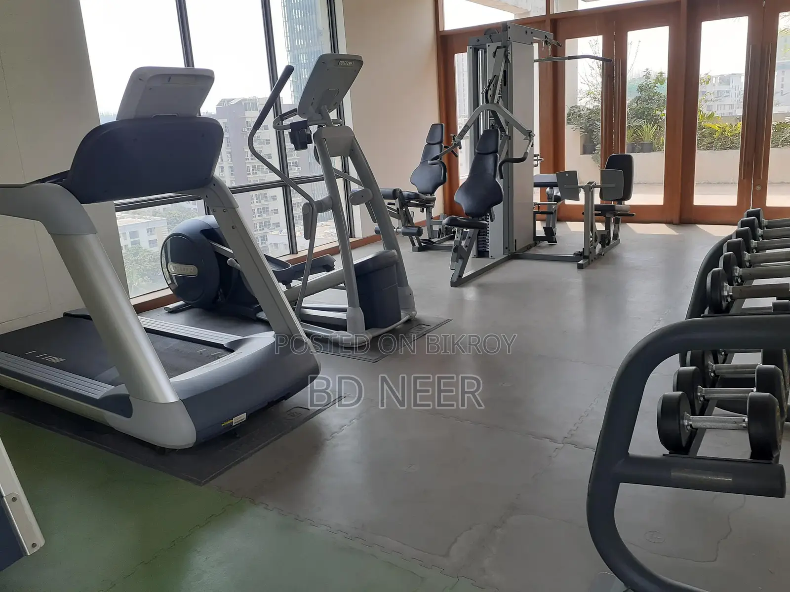 Lake View Gym Pool 4Bed Furnished Flat Rent in Gulshan-2