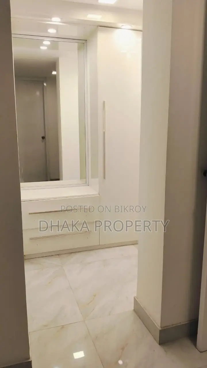 4900Sqft Fully Furnished Apartment Rent in Gulshan -2