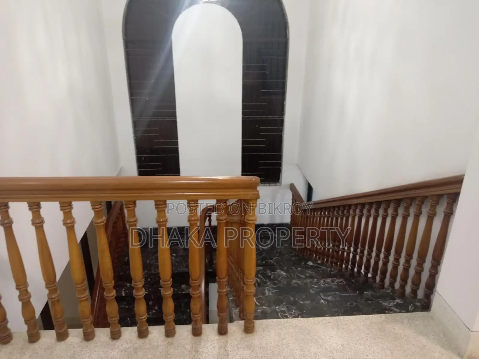 2 Storied Independent House For Rent in Baridhara
