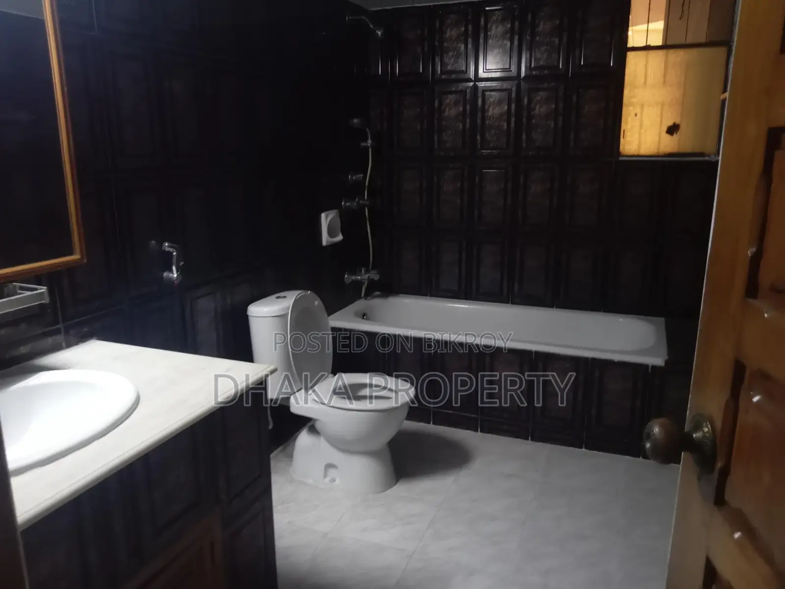 2 Storied Independent House For Rent in Baridhara